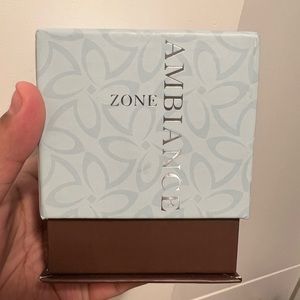 Mandarin, Aloes and Freesia scented candle